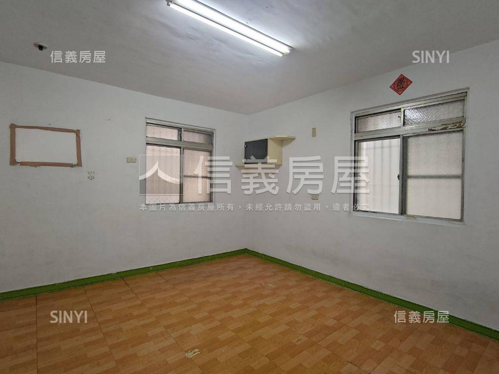 售．澄清正路魔術空間美寓房屋室內格局與周邊環境