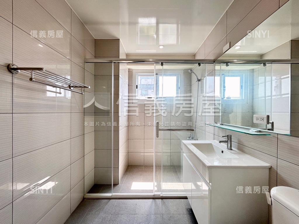 稀有金華大四房採光車位房屋室內格局與周邊環境