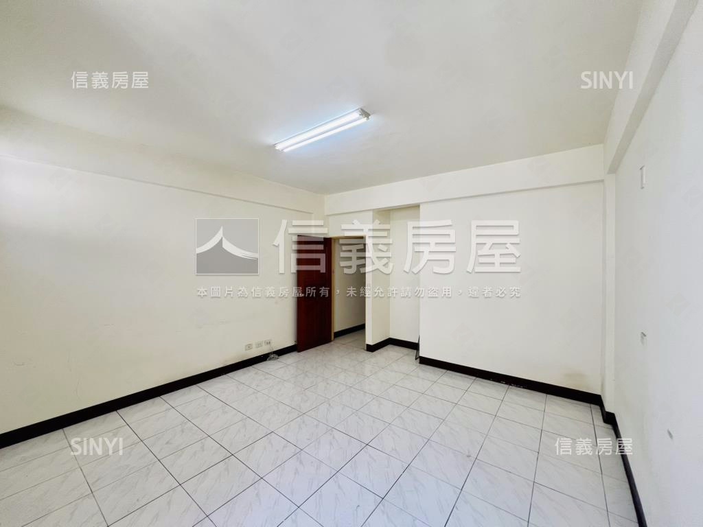 南紡平實稀有黃金透天店面房屋室內格局與周邊環境