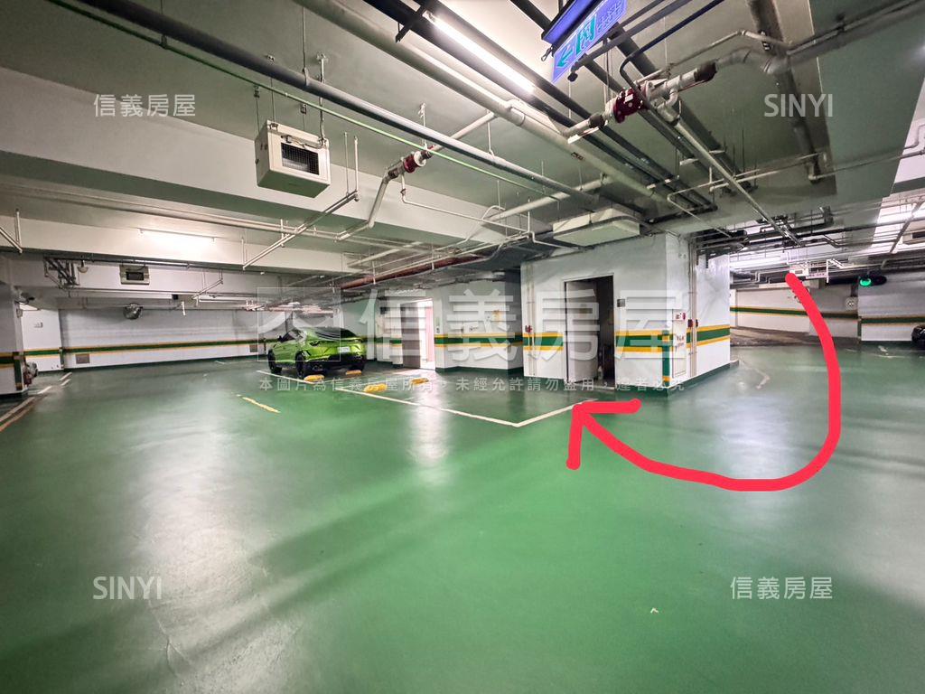 遠雄首席Ｂ１坡平車位房屋室內格局與周邊環境
