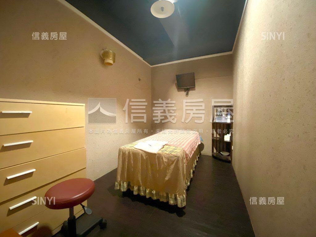 長沙一樓金店房屋室內格局與周邊環境