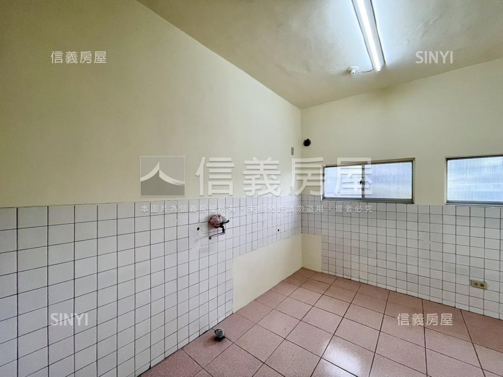 北區育德路大三房成家房屋室內格局與周邊環境