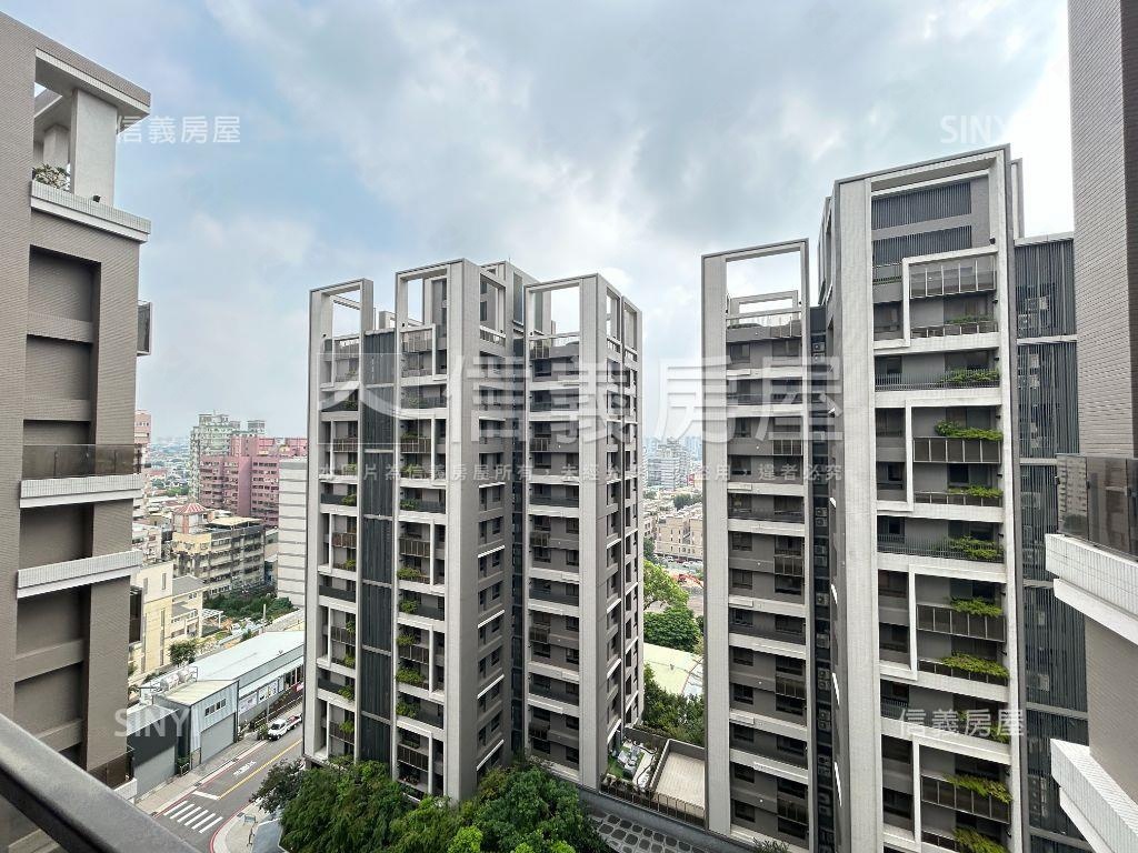 全新未住高樓邊間國聚之悅房屋室內格局與周邊環境