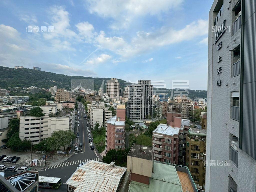 天母磺溪鋼骨露台房屋室內格局與周邊環境