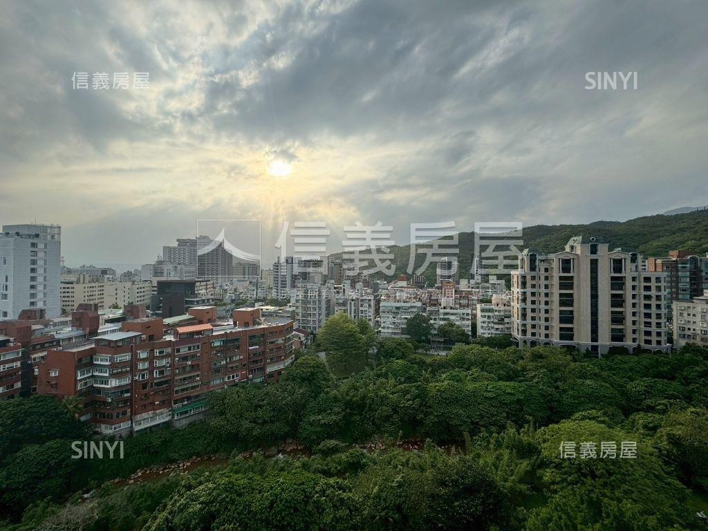 天母磺溪鋼骨露台房屋室內格局與周邊環境