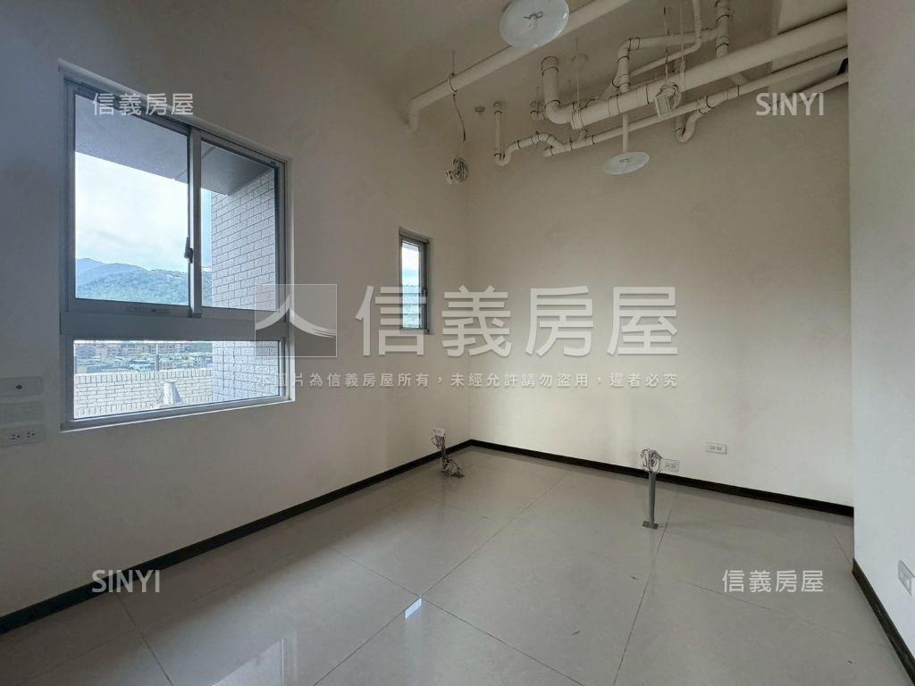 天母磺溪鋼骨露台房屋室內格局與周邊環境