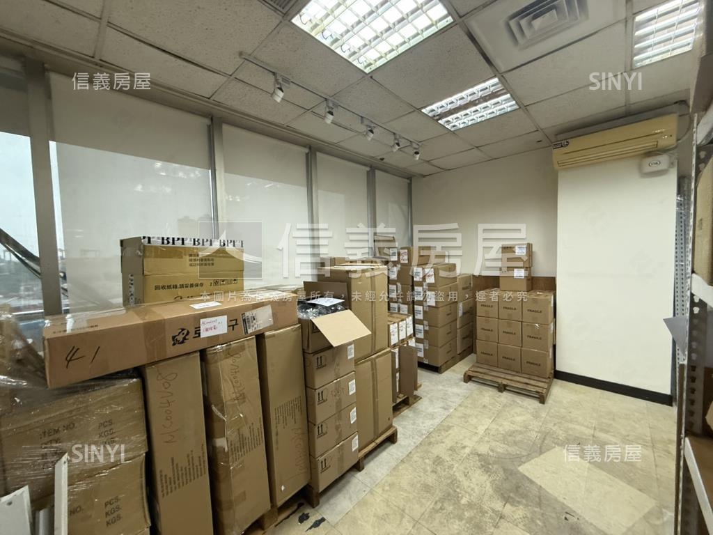 世界經貿優質雙車位廠辦房屋室內格局與周邊環境