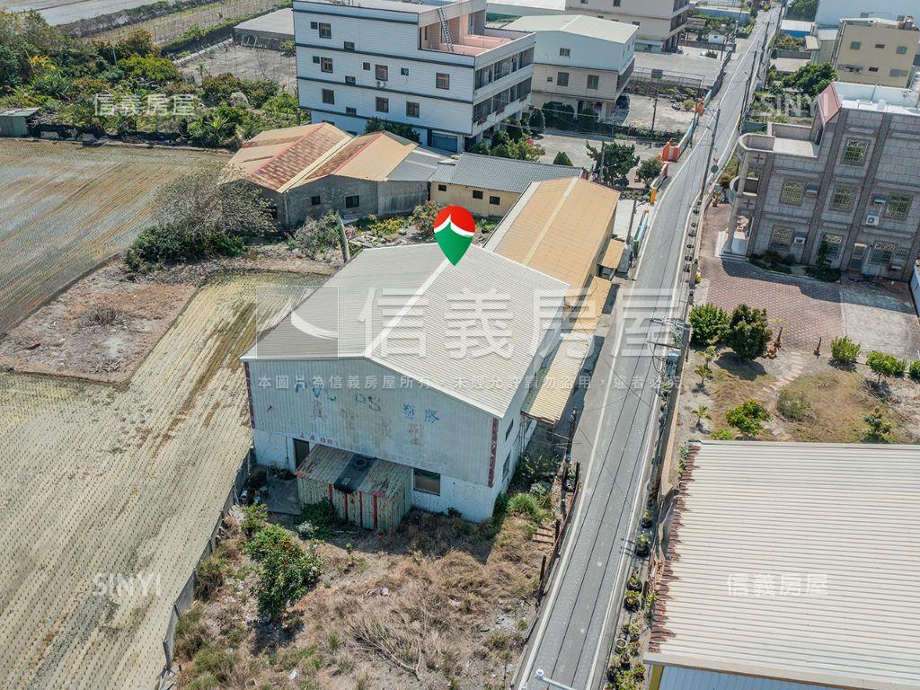 臨路大面寬土地房屋室內格局與周邊環境