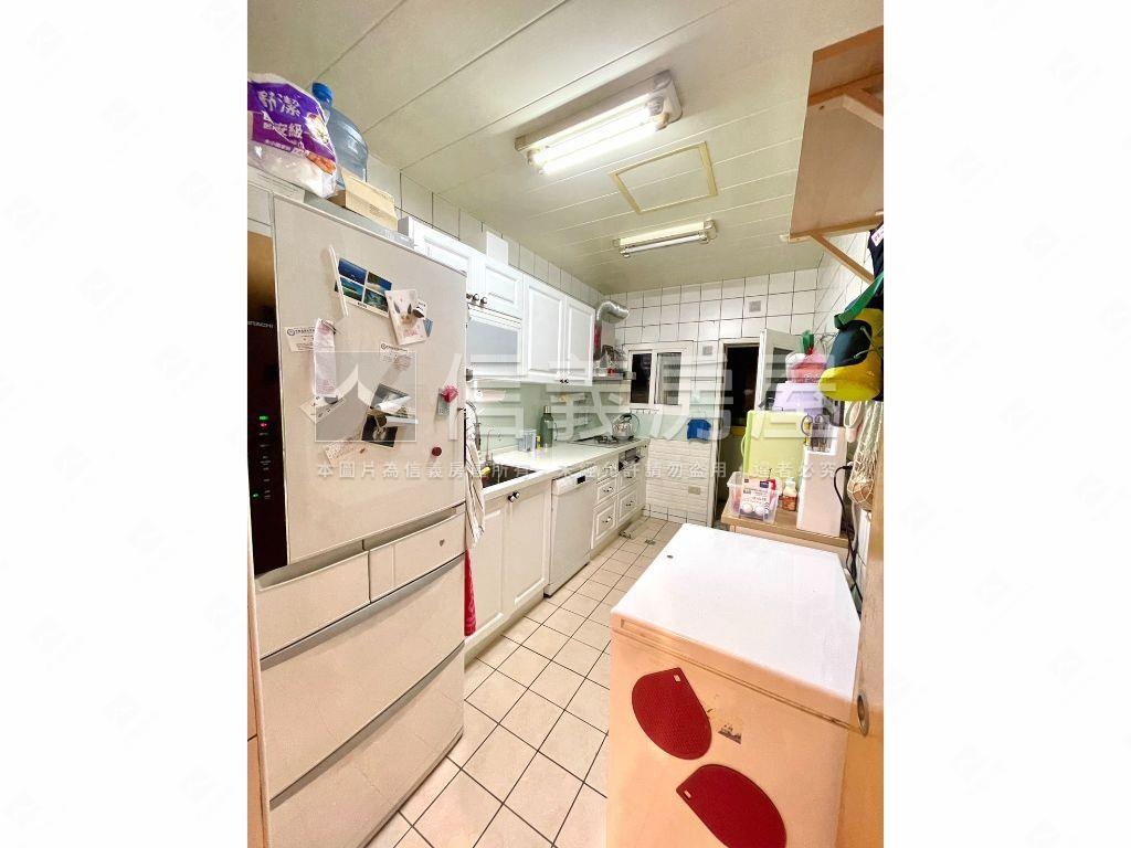 稀有大坪數花園府邸房屋室內格局與周邊環境