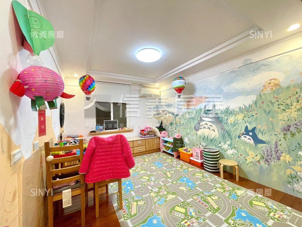 稀有大坪數花園府邸房屋室內格局與周邊環境