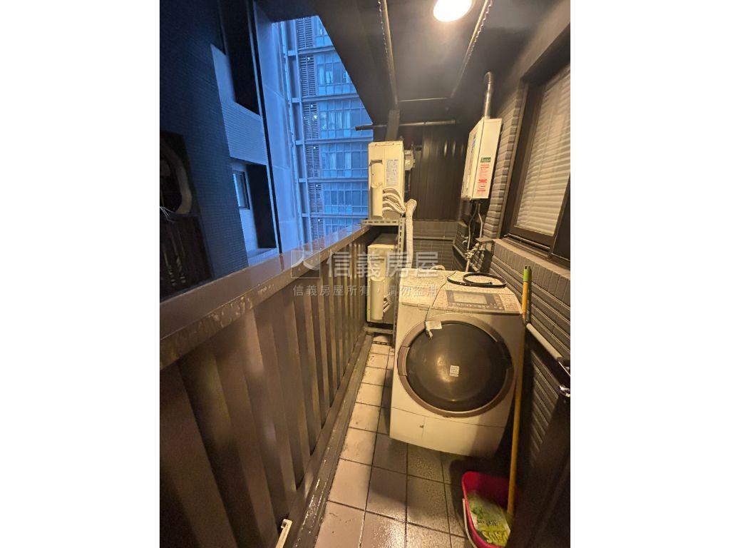 美河市高樓吉品房屋室內格局與周邊環境