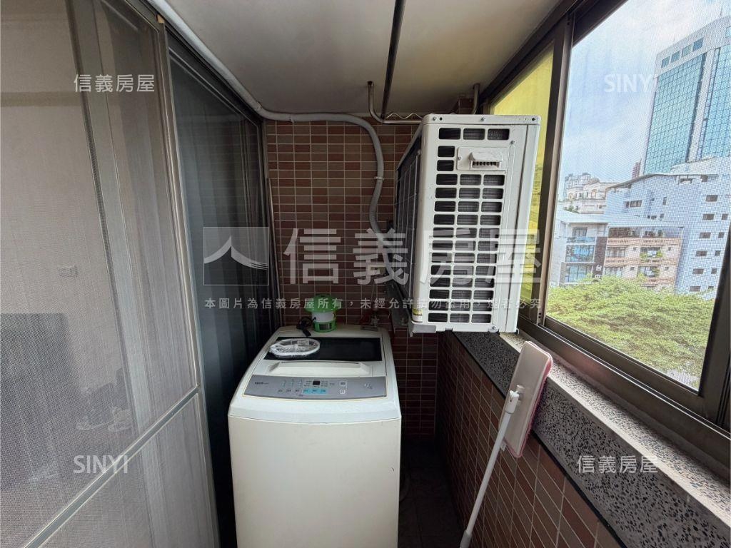 親愛龍邦美美套房房屋室內格局與周邊環境