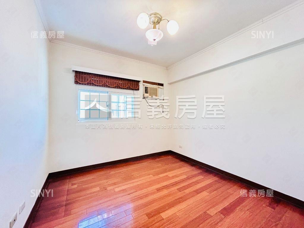 專約中路樓中樓五房車位房屋室內格局與周邊環境