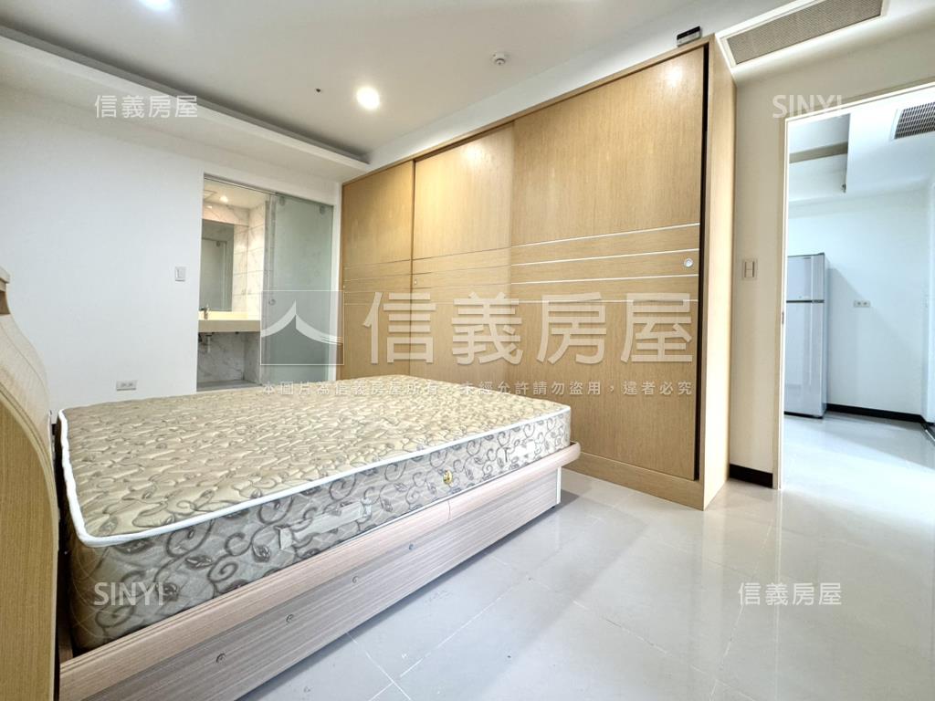 淡江大橋☀台北灣高樓兩房房屋室內格局與周邊環境