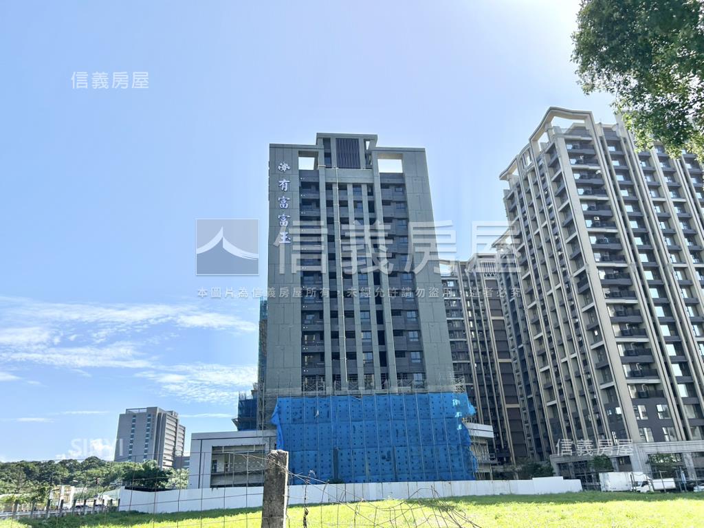有富富玉二房車位房屋室內格局與周邊環境