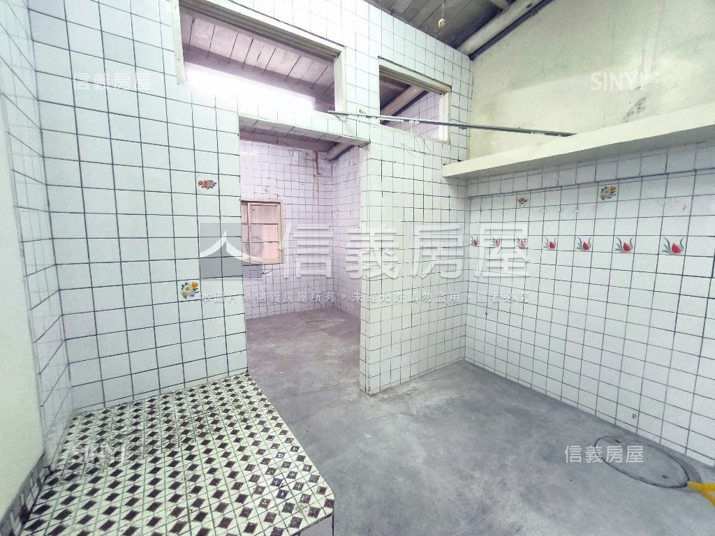 三重永福街上金店面房屋室內格局與周邊環境