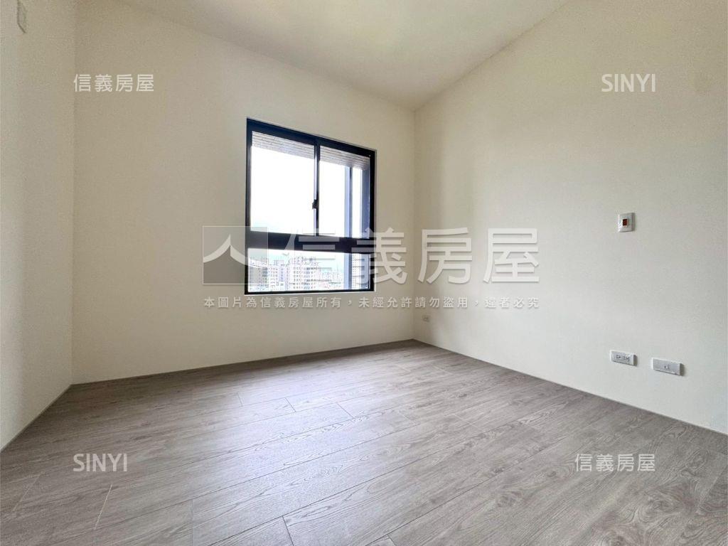 上階綠稀有次頂樓三房雙車房屋室內格局與周邊環境