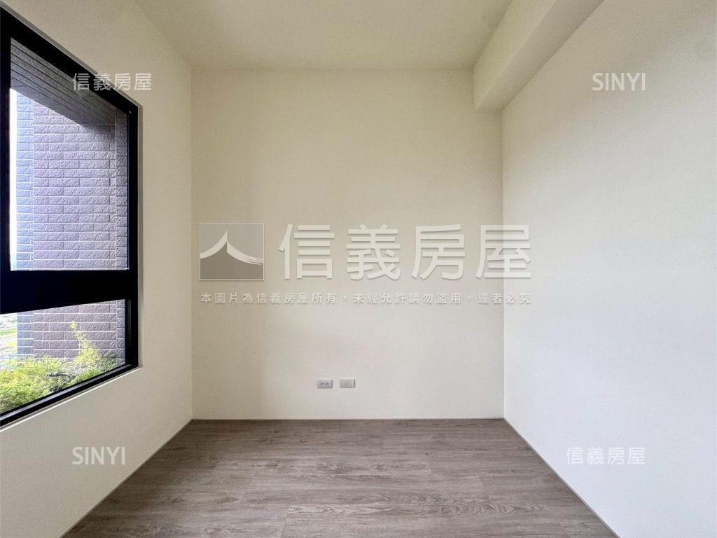 上階綠稀有次頂樓三房雙車房屋室內格局與周邊環境