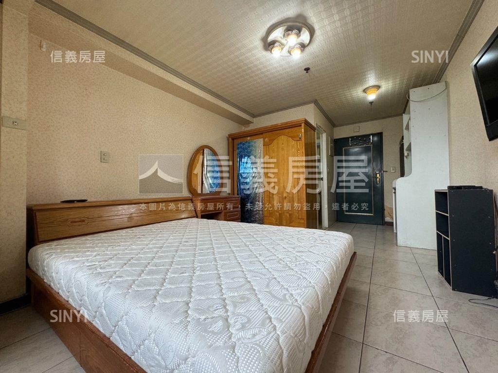 空屋可看！有視野凱撒套房房屋室內格局與周邊環境