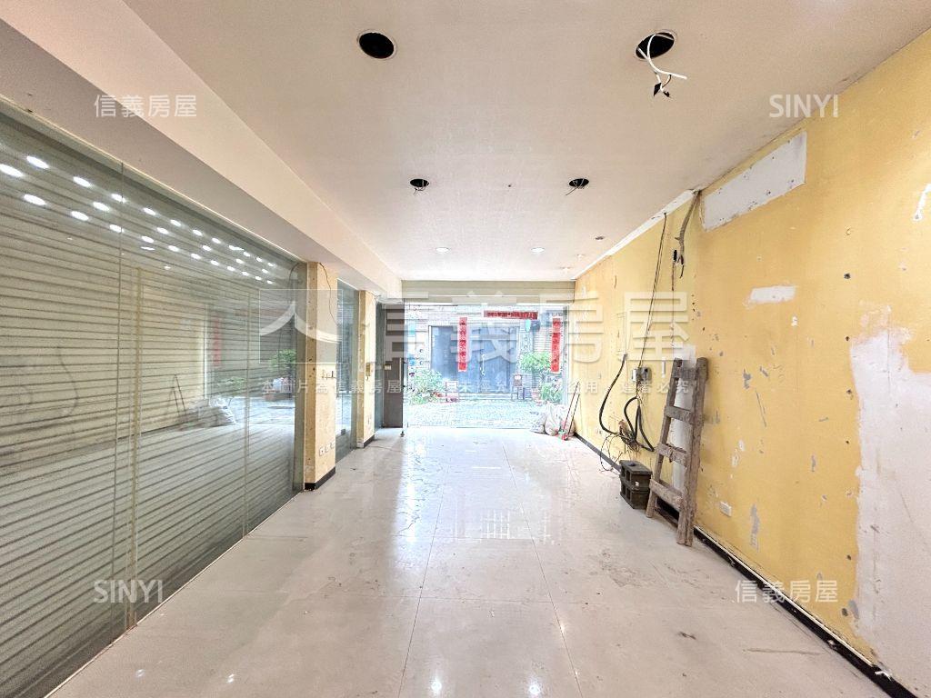 中科商圈角間透店獨立車位房屋室內格局與周邊環境
