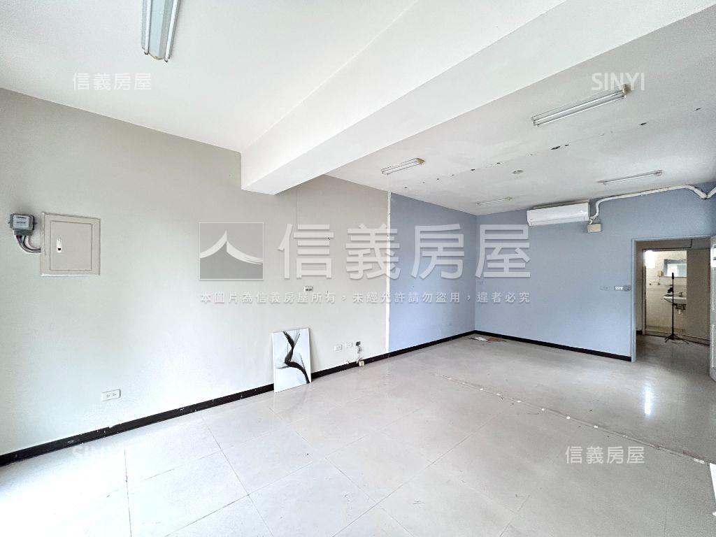 中科商圈角間透店獨立車位房屋室內格局與周邊環境