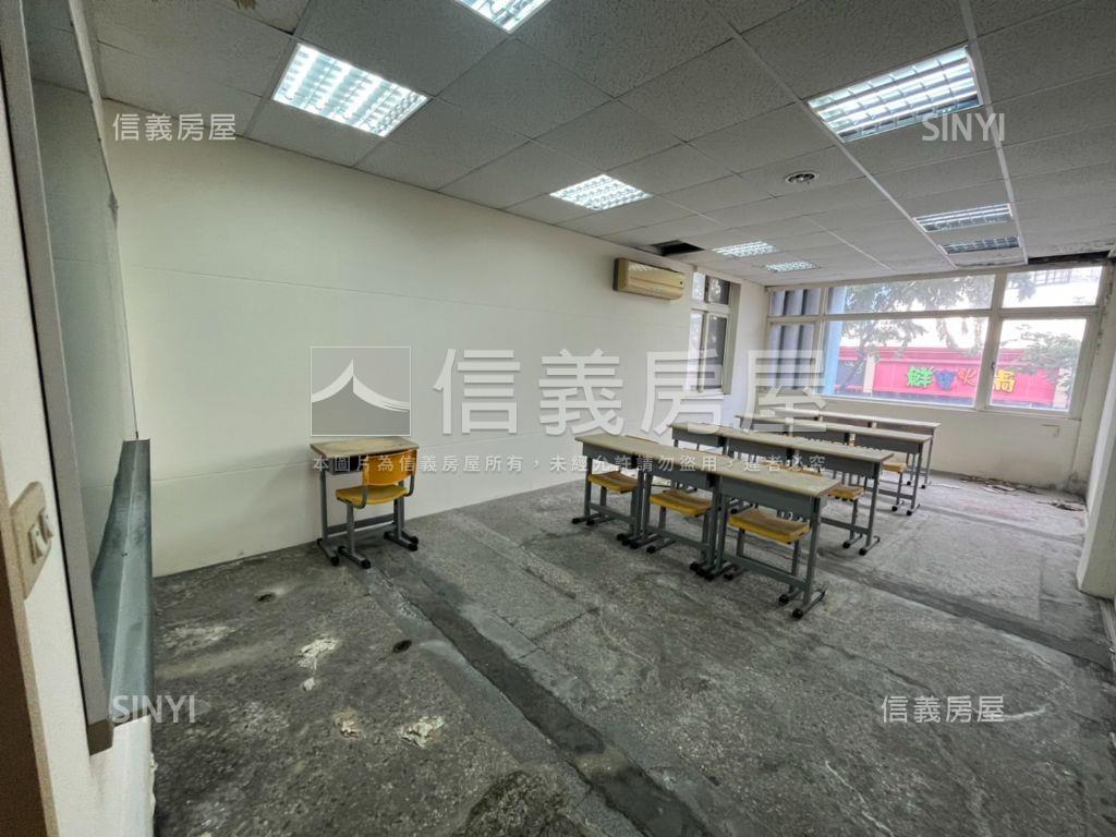可朔性高大地坪透天房屋室內格局與周邊環境