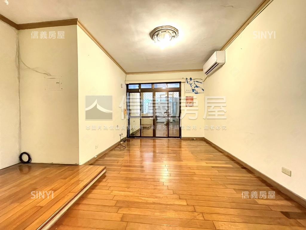 近大坪林捷運裕隆城美二樓房屋室內格局與周邊環境