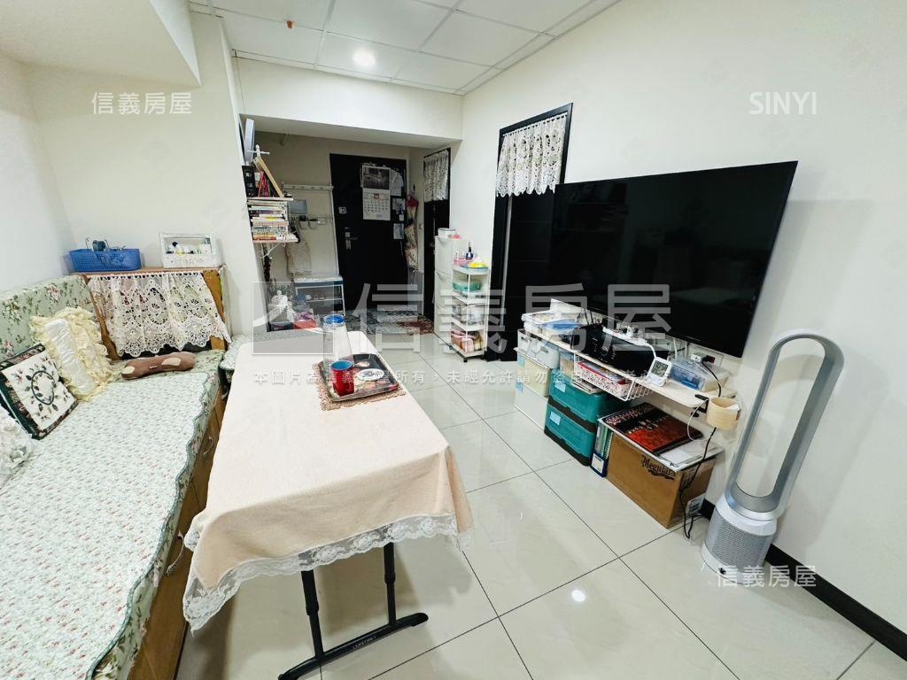 太陽帝國棒棒三房車位房屋室內格局與周邊環境