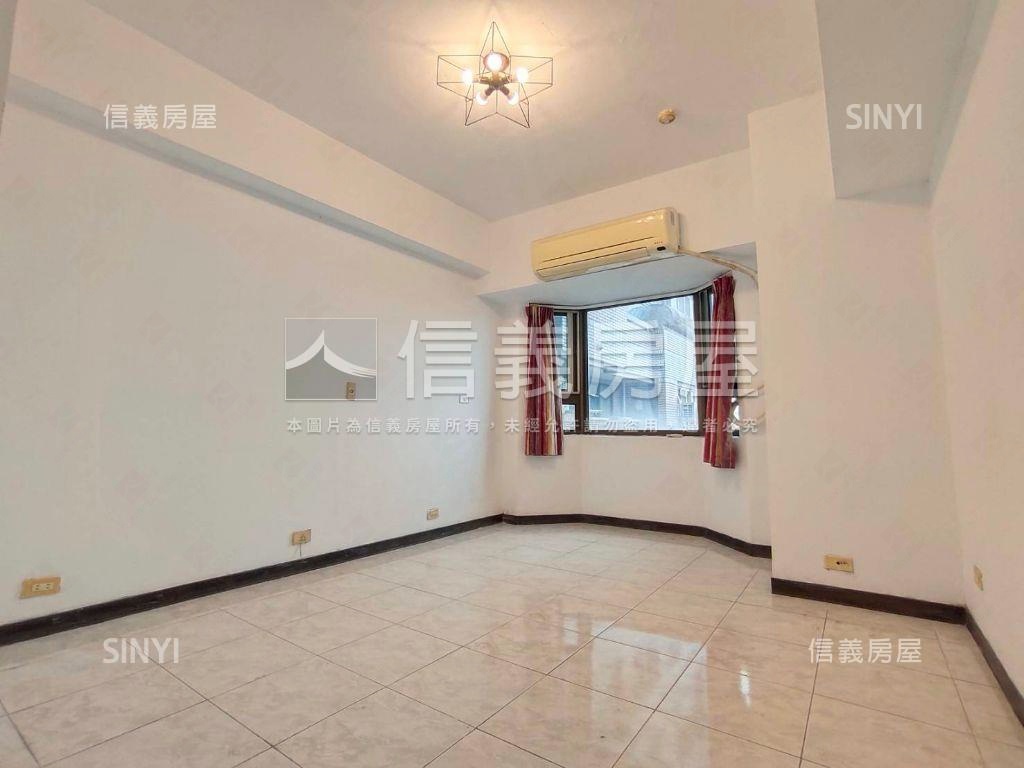 近南紡陽光景觀四房房屋室內格局與周邊環境