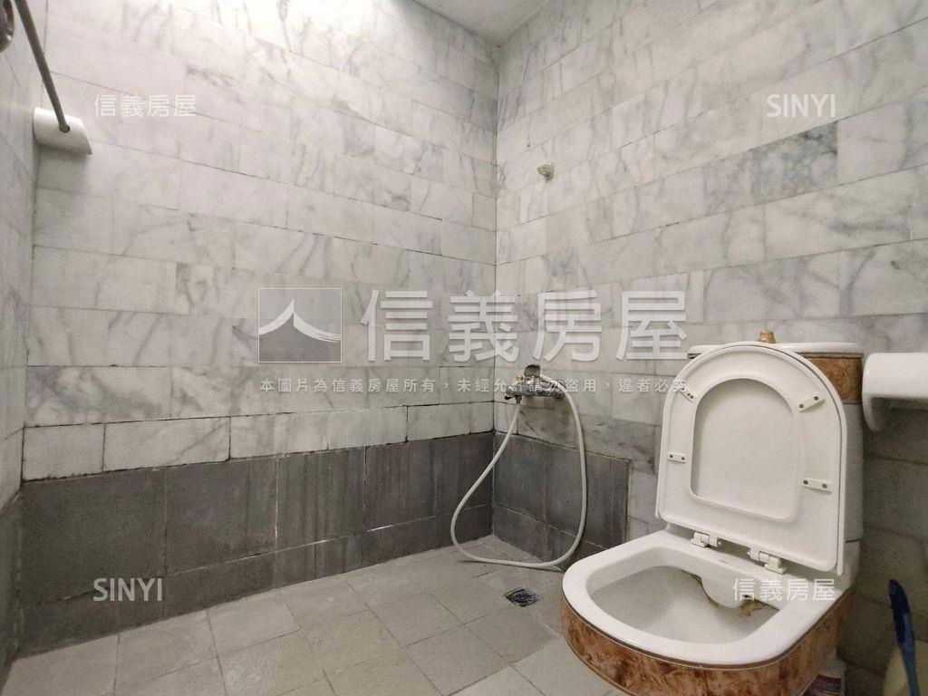 近南紡陽光景觀四房房屋室內格局與周邊環境