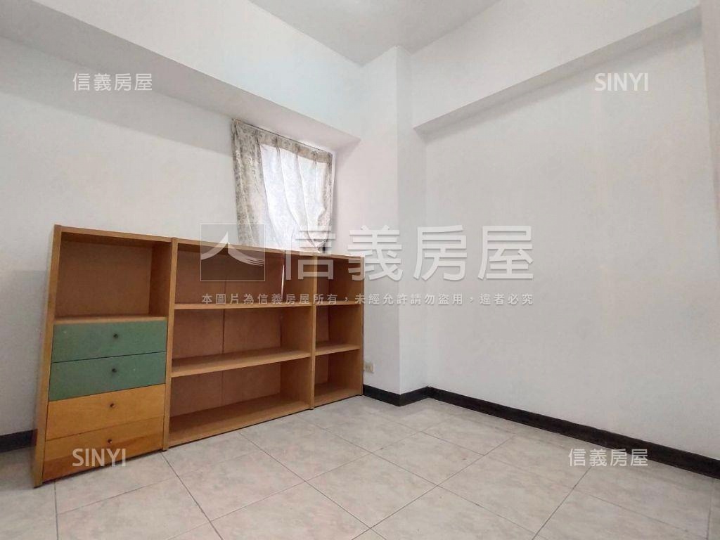近南紡陽光景觀四房房屋室內格局與周邊環境