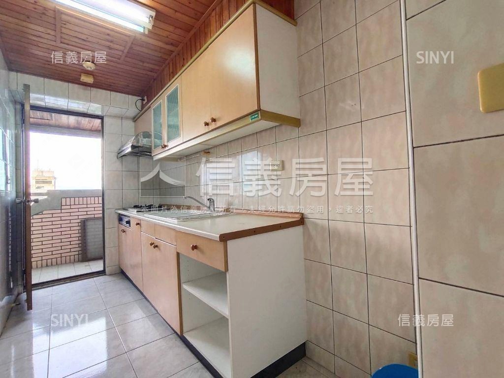 近南紡陽光景觀四房房屋室內格局與周邊環境