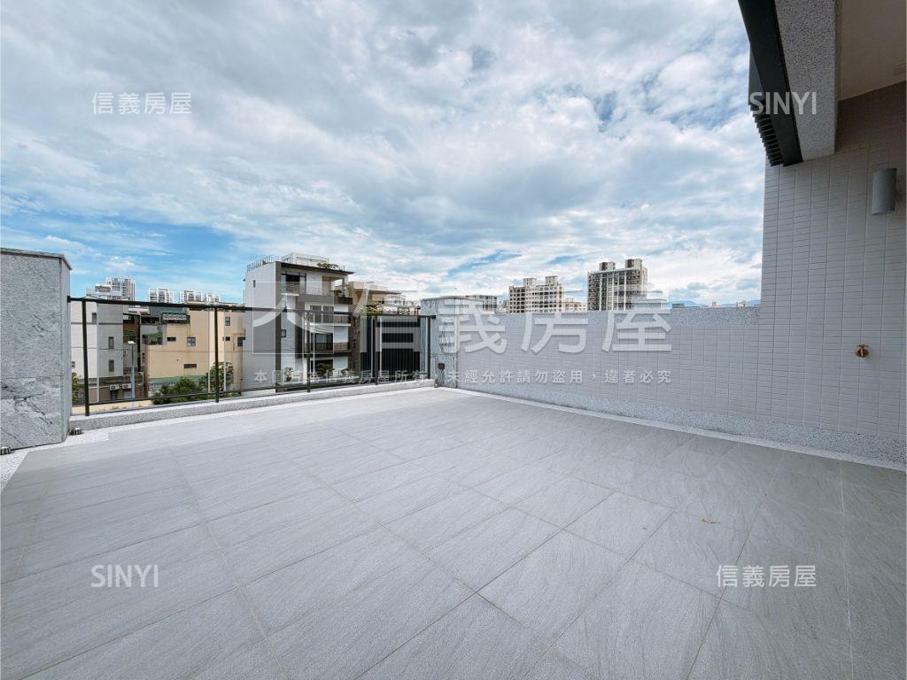 專任十二單全新電梯美店墅房屋室內格局與周邊環境