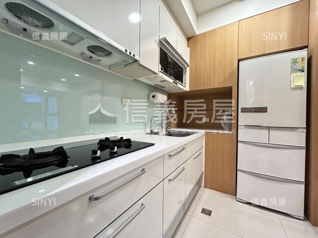 獨家㊣中山雋裝潢三房車位房屋室內格局與周邊環境