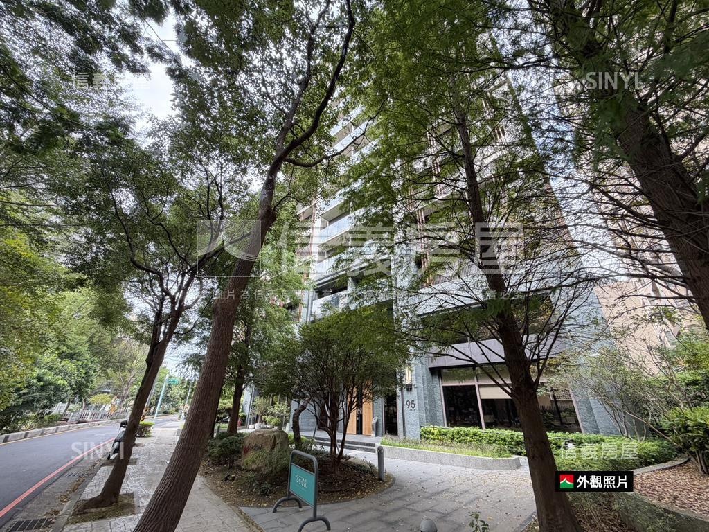 合石之山林景觀高樓美三房房屋室內格局與周邊環境