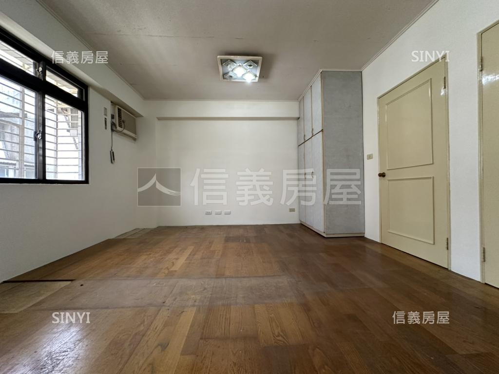 南京復興捷運小資宅房屋室內格局與周邊環境