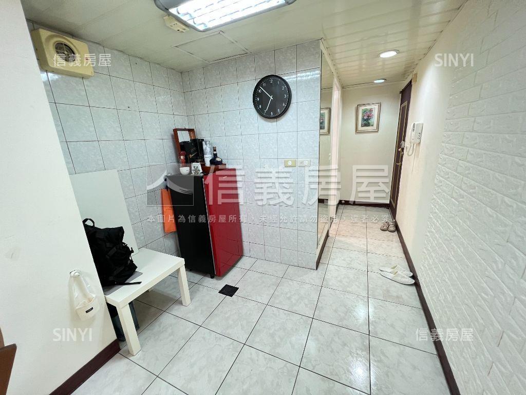 延平北優質套房房屋室內格局與周邊環境