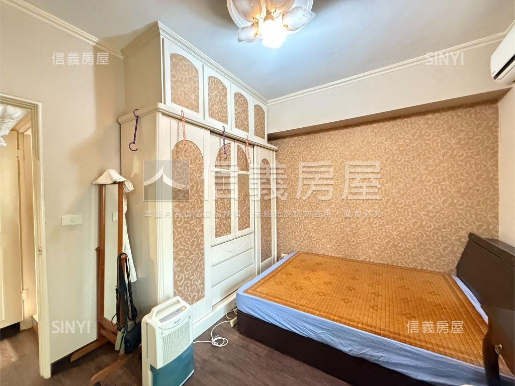 花都●南港站前兩房車位房屋室內格局與周邊環境