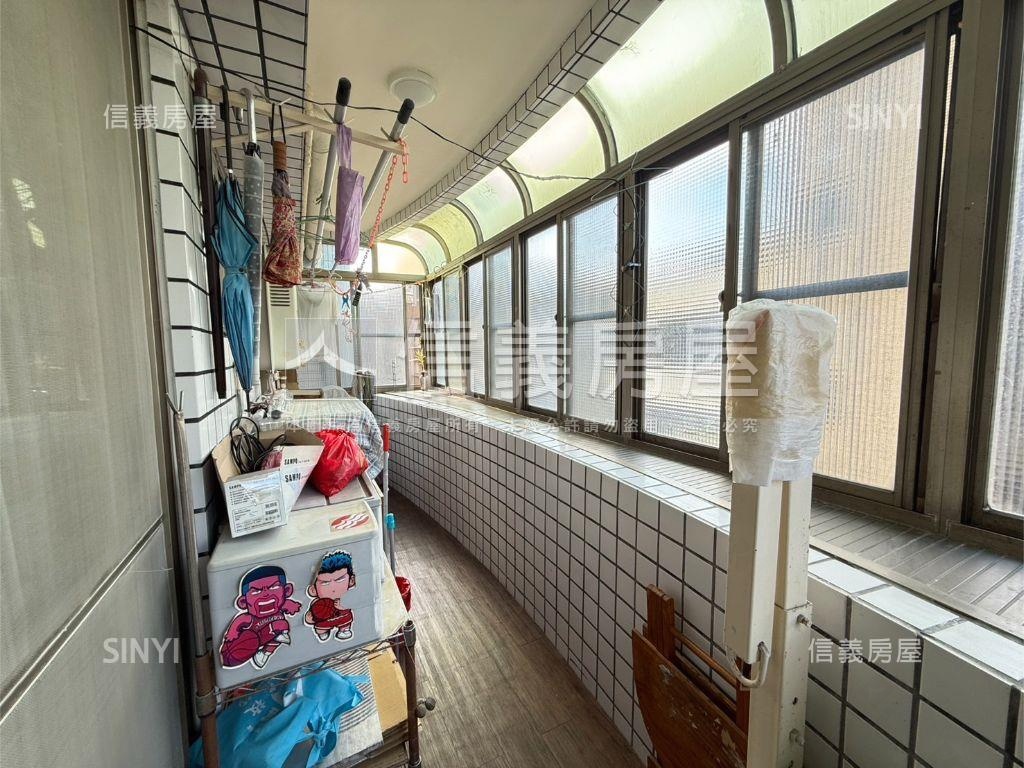 花都●南港站前兩房車位房屋室內格局與周邊環境