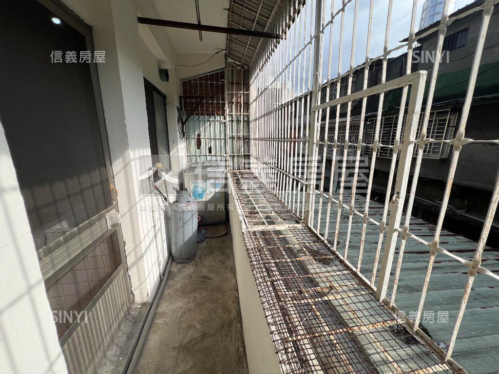 板橋大勇街公寓２房房屋室內格局與周邊環境