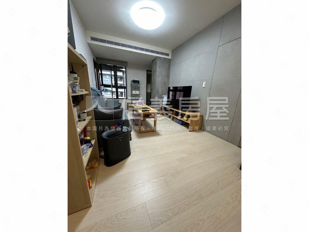 充電友善悅揚兩房平面車位房屋室內格局與周邊環境