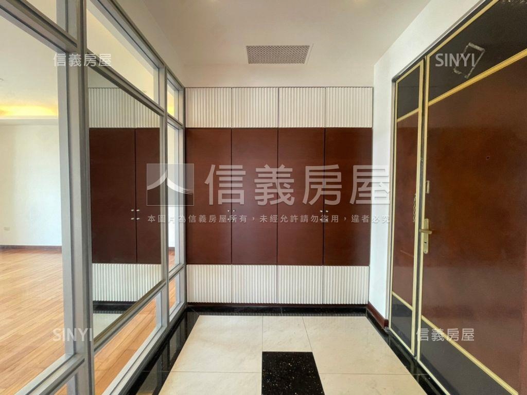 天琴絕景三房坡平車位房屋室內格局與周邊環境