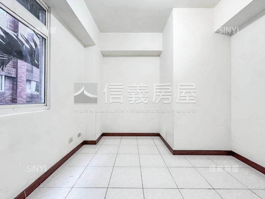 獨棟民族優質華廈房屋室內格局與周邊環境