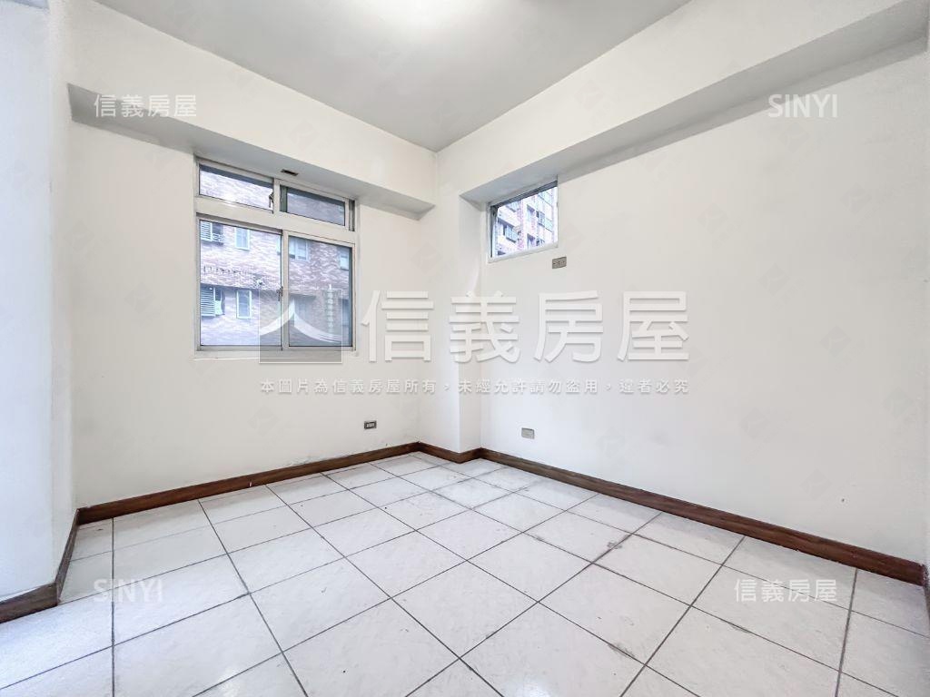 獨棟民族優質華廈房屋室內格局與周邊環境