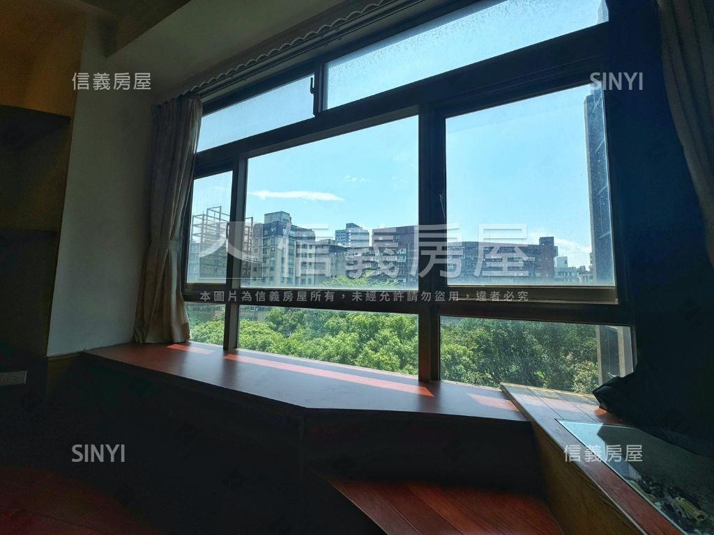 小室哲哉稀有景觀戶房屋室內格局與周邊環境