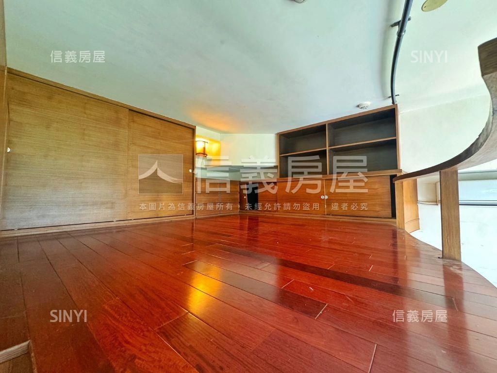 小室哲哉稀有景觀戶房屋室內格局與周邊環境