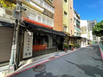 金華龍門住辦一樓