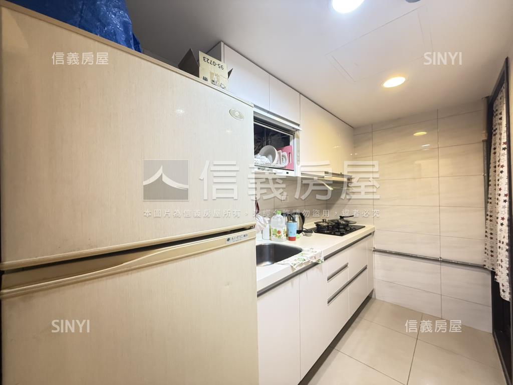 近未來Ｇ０２兩房車位房屋室內格局與周邊環境