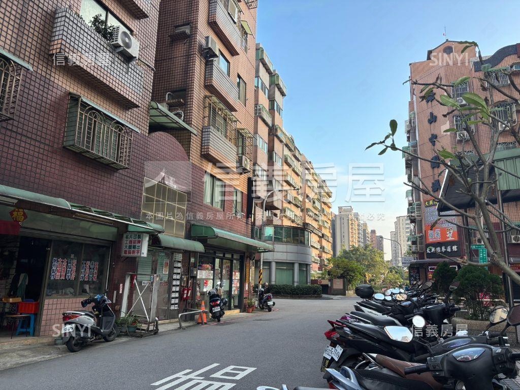 寶山商圈低總價金店面房屋室內格局與周邊環境