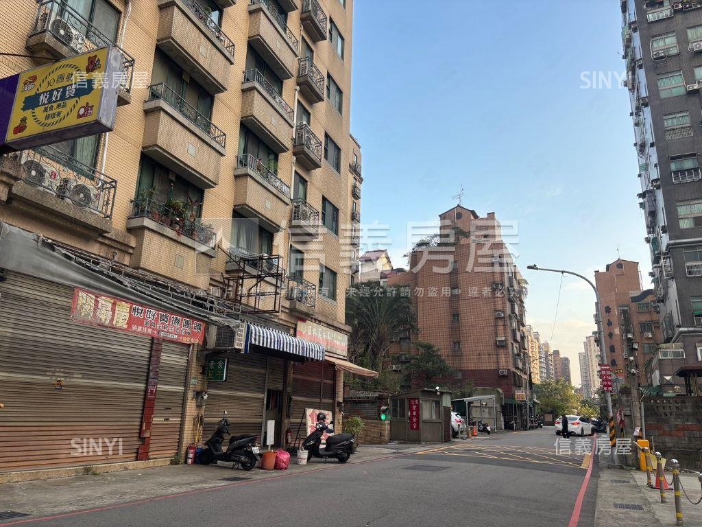 寶山商圈低總價金店面房屋室內格局與周邊環境